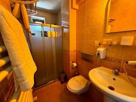 2 Kişilik Deniz Manzaralı Standart Oda