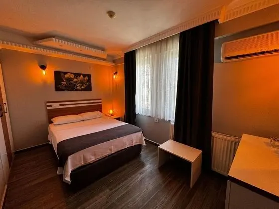 Ekonomik Oda,Şehir veya Dağ Manzaralı