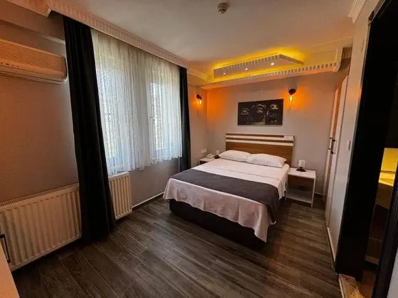 Ekonomik Oda,Şehir veya Dağ Manzaralı