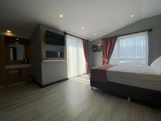 Deluxe Teras Oda