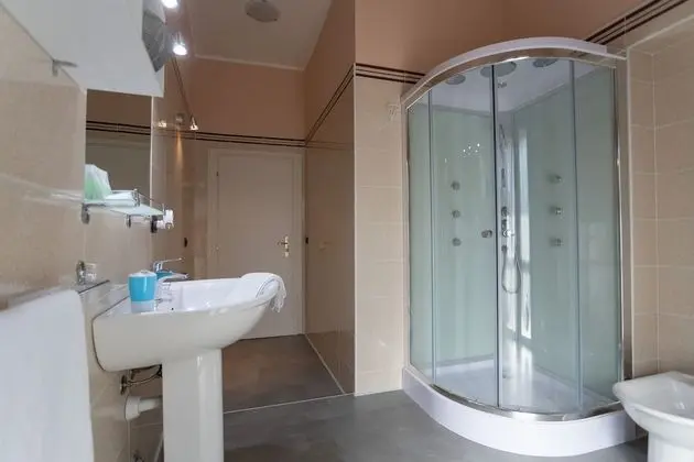 Classic Üç Kişilik Oda, Özel Banyo (External)