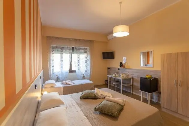 Comfort Üç Kişilik Oda, Özel Banyo (External)