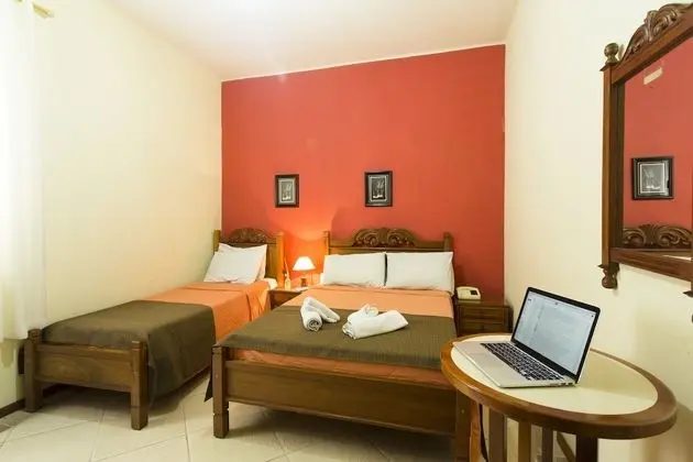 Standard Tek Büyük Yataklı Oda