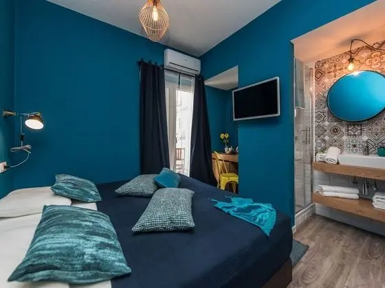 City Oda, 1 Büyük (Queen) Boy Yatak, Balkon, Avlu Manzaralı