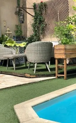 Tek Büyük Yataklı Oda (Miel)
