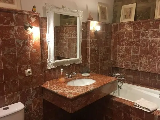 Tek Büyük Yataklı Oda (Miel)