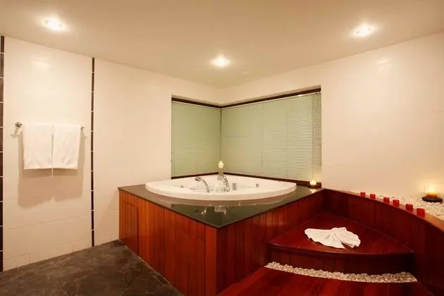 3 Bedrooms