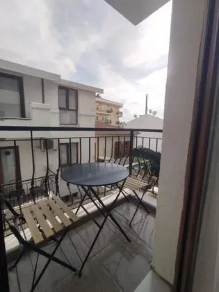 Premium Suite, Bahçe Manzaralı, Balkonlu