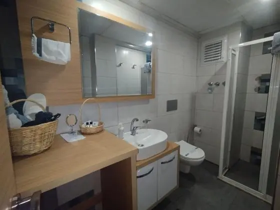 Premium Suite, Bahçe Manzaralı, Balkonlu