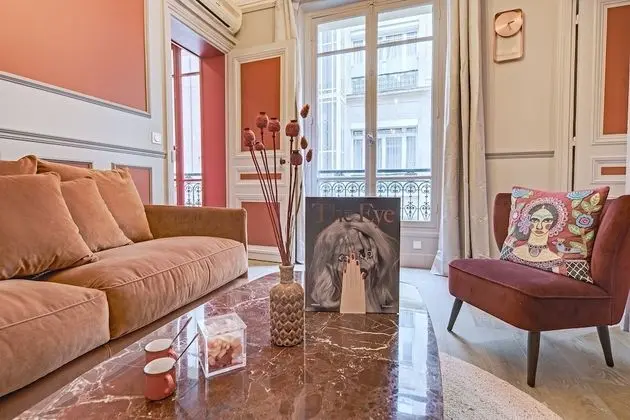 Luxury Apart Daire, Banyolu/Duşlu, Avlu Manzaralı