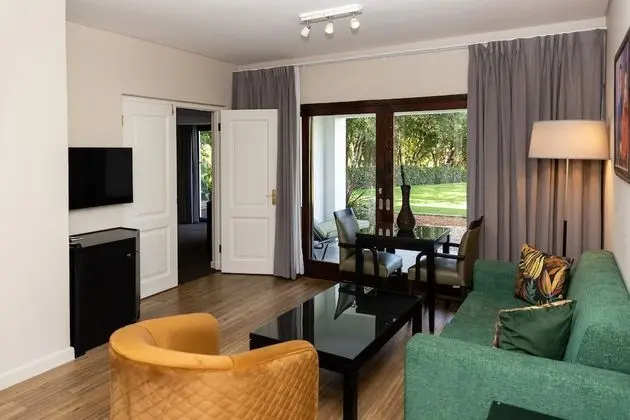 Luxury Tek Büyük veya İki Ayrı Yataklı Oda
