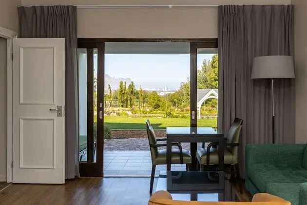 Luxury Tek Büyük veya İki Ayrı Yataklı Oda