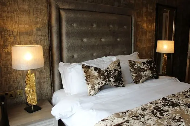 Deluxe Oda, 1 En Büyük (King) Boy Yatak, Sigara İçilmez (Converts to 2 Twin Beds)