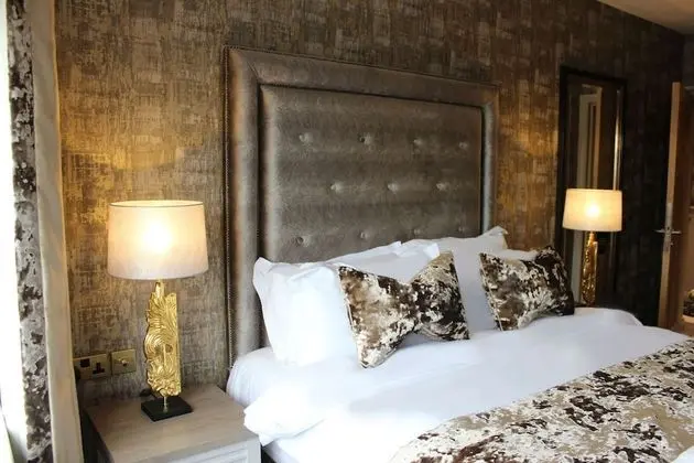 Deluxe Oda, 1 En Büyük (King) Boy Yatak, Sigara İçilmez (Converts to 2 Twin Beds)