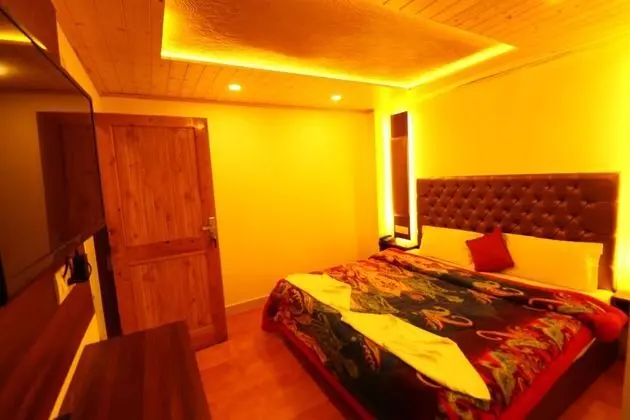 Deluxe Oda, 1 Çift Kişilik Yatak, Sigara İçilmez