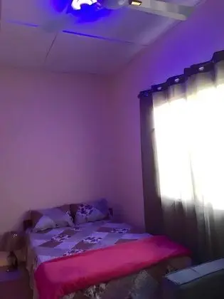 Economy Apart Daire, Zemin Kat