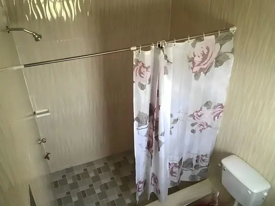 Economy Apart Daire, Zemin Kat