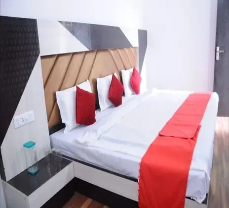 Deluxe Üç Kişilik Oda