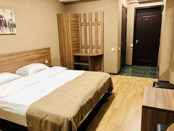 Standard Tek Büyük Yataklı Oda