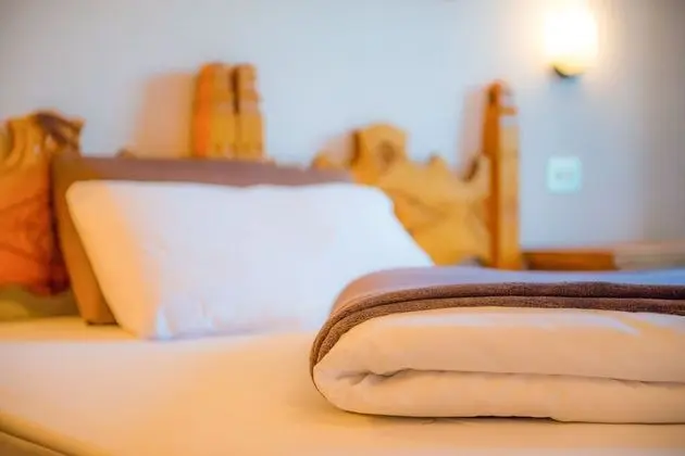 Büyük Yataklı Tek Kişilik Oda