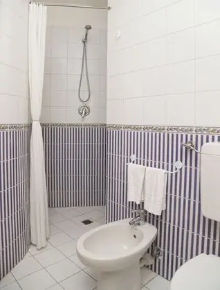 Tek Büyük Yataklı Oda, Deniz Manzaralı