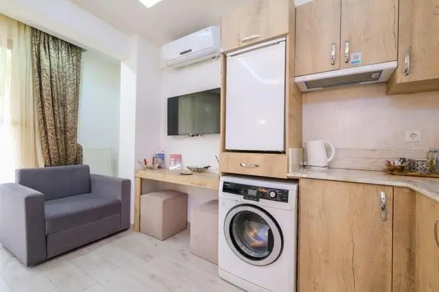 Aile Suiti, Sokak Manzaralı, Balkonlu
