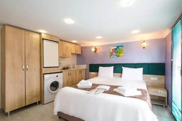 Triple, Şehir Manzaralı, Balkonlu