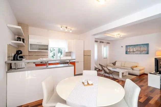 Apart Daire (Two Bedroom Apartment with Pool)