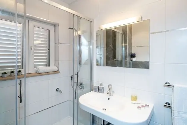 Apart Daire (Two Bedroom Apartment with Pool)
