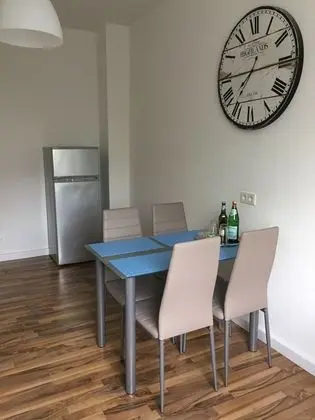 Apart Daire, Bahçe Manzaralı