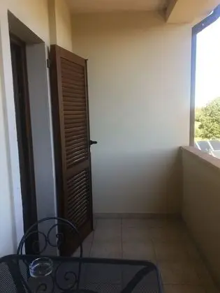 Üç Kişilik Oda, Birden Çok Yatak, Sigara İçilmez, Bahçe Manzaralı