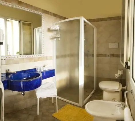 Standard Üç Kişilik Oda, Balkon, Ek Bina