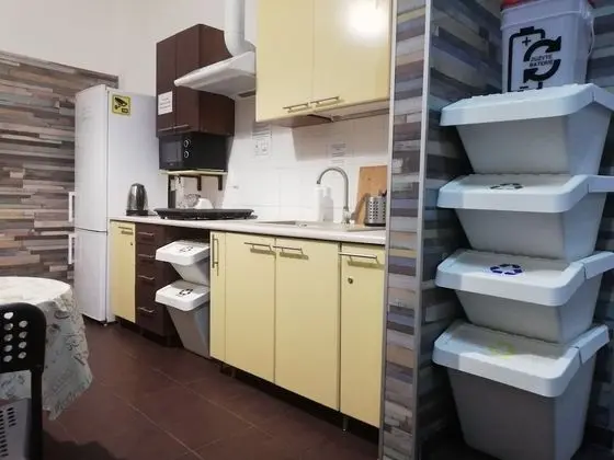 Ortak Ranzalı Oda, Sadece kadınlar için