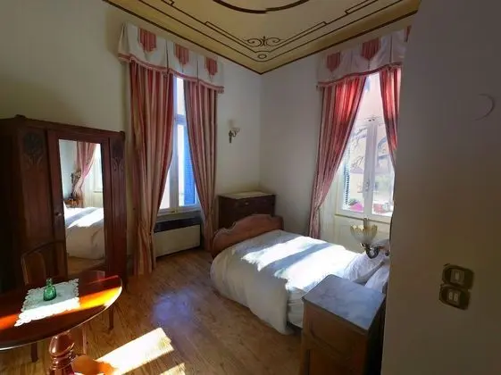 Mansion Junior Suite with Partial Sea View