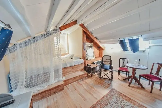Mansion Loft with Partial Sea View