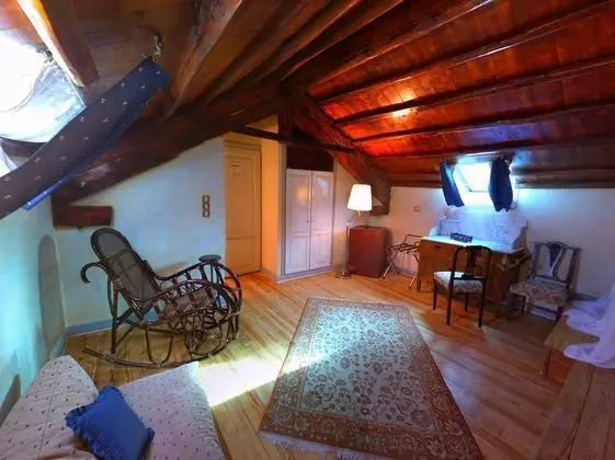 Mansion Loft with Partial Sea View