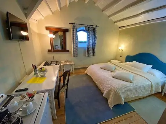Mansion Loft with Partial Sea View