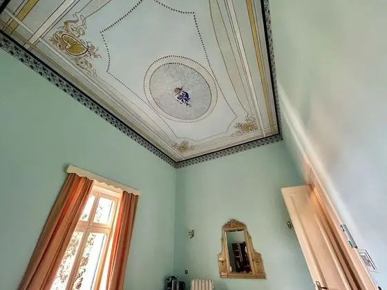Mansion Superior Suite with Jetted Tub and Pool View