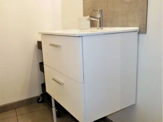 Standard Stüdyo, Özel Banyo (Studio "Zoé")