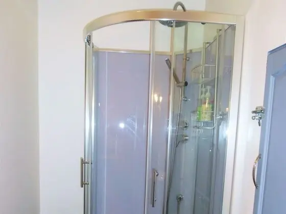 Standard Stüdyo, Özel Banyo (Studio "Zoé")