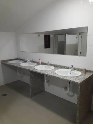 Ortak Ranzalı Oda, Karma Ranzalı Oda (1 bed in a 10 Bed Dorm)