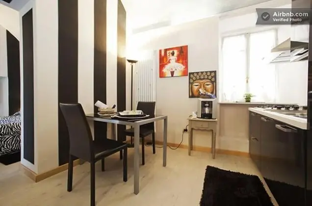 Süit (Black)