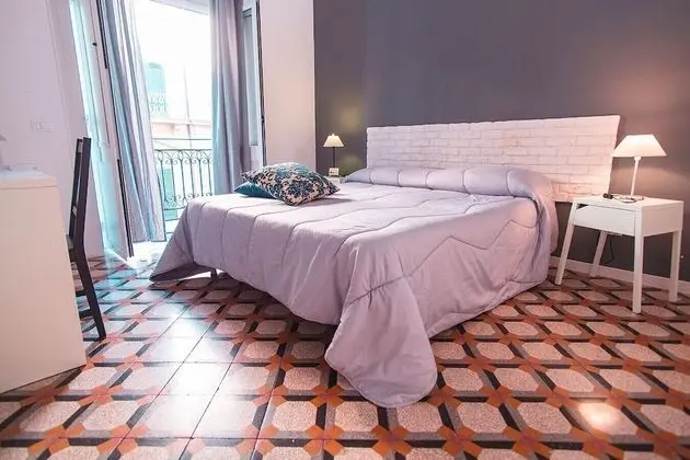 Tek Büyük Yataklı Oda (Malaguerra)
