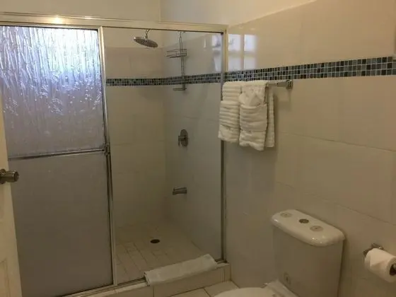 Kır Evi, Birden Çok Yatak, Mutfak