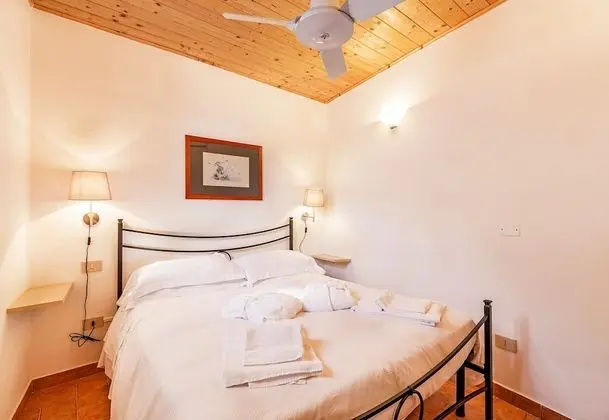 Standard Apart Daire, Birden Çok Yatak, Bahçeli (Loro 12 With Shared Pool And Tennis)