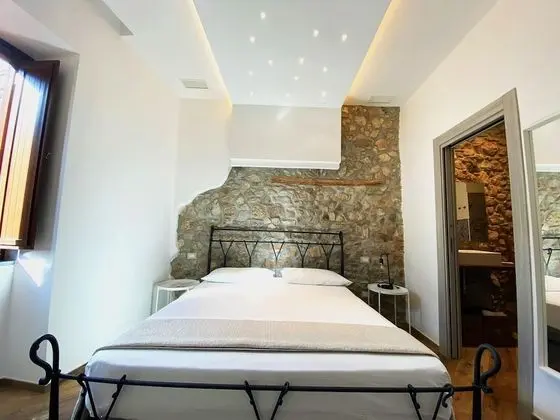 Tek Büyük veya İki Ayrı Yataklı Oda, 1 Yatak Odası, Deniz Manzaralı