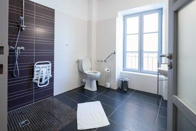 İki Ayrı Yataklı Oda, Şehir Manzaralı