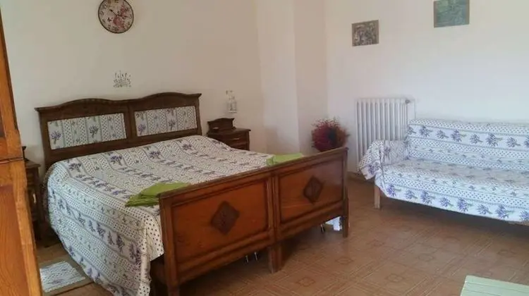 Traditional Tek Büyük veya İki Ayrı Yataklı Oda, Ortak Banyo, Bahçe Manzaralı