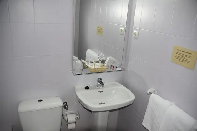 Standard Tek Büyük veya İki Ayrı Yataklı Oda