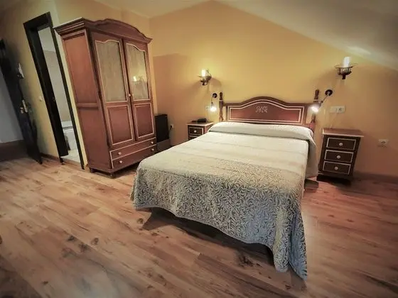 Standard Tek Büyük veya İki Ayrı Yataklı Oda